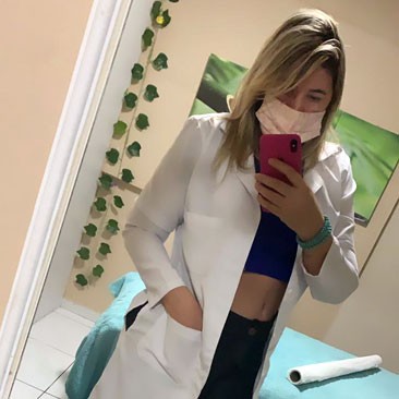 Aline Massagem