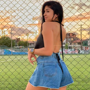 Larissa Massagem