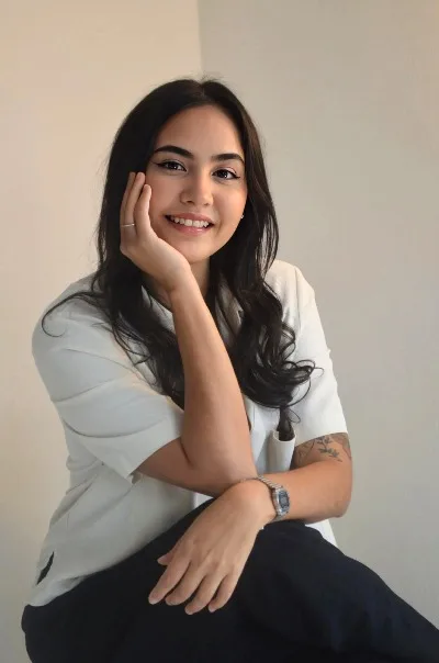 Sabrina Terapeuta Espaço Serenity Fortaleza Massagem Relaxante massagem Fortaleza